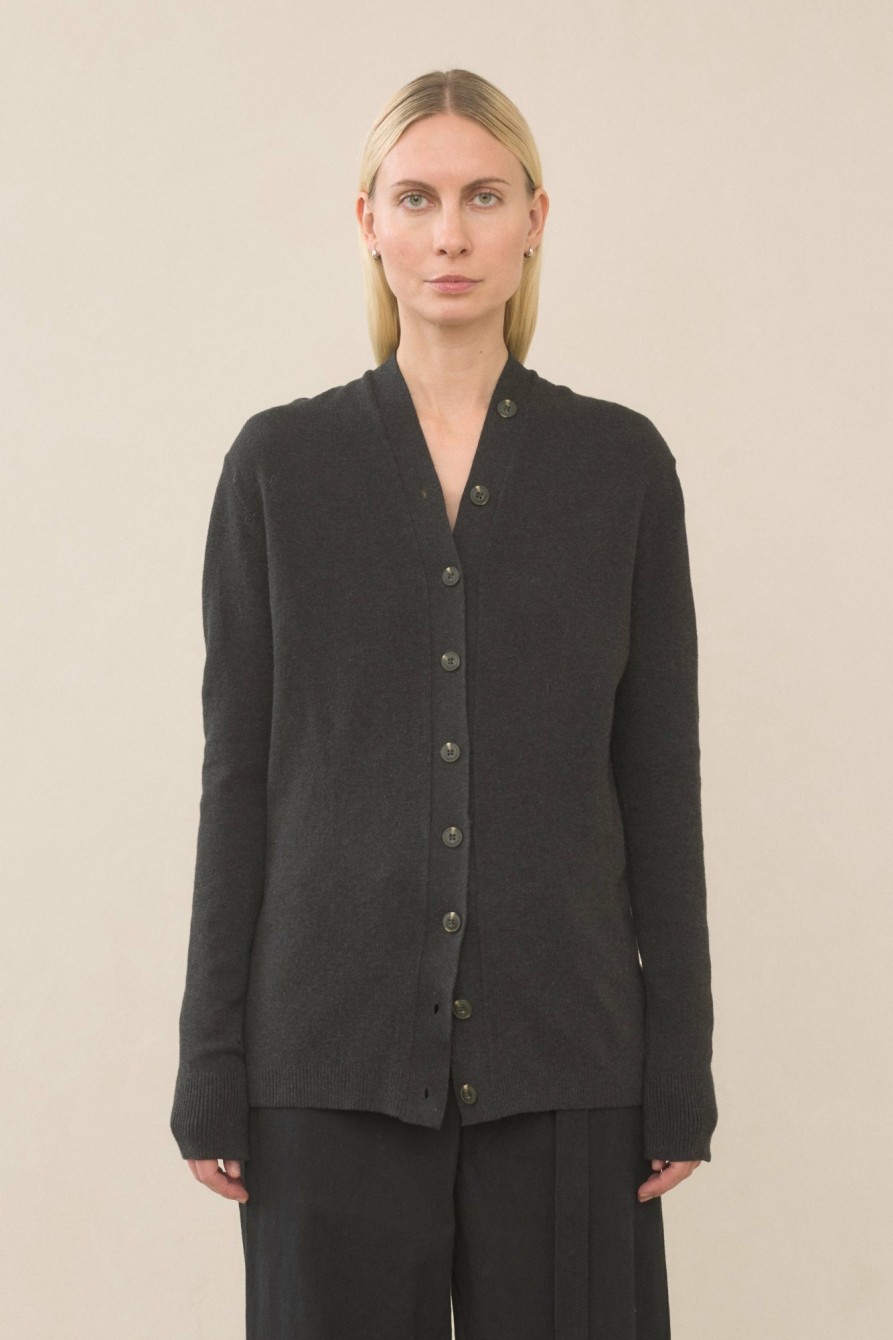 TOP LAUREN MANOOGIAN | Button Cardigan